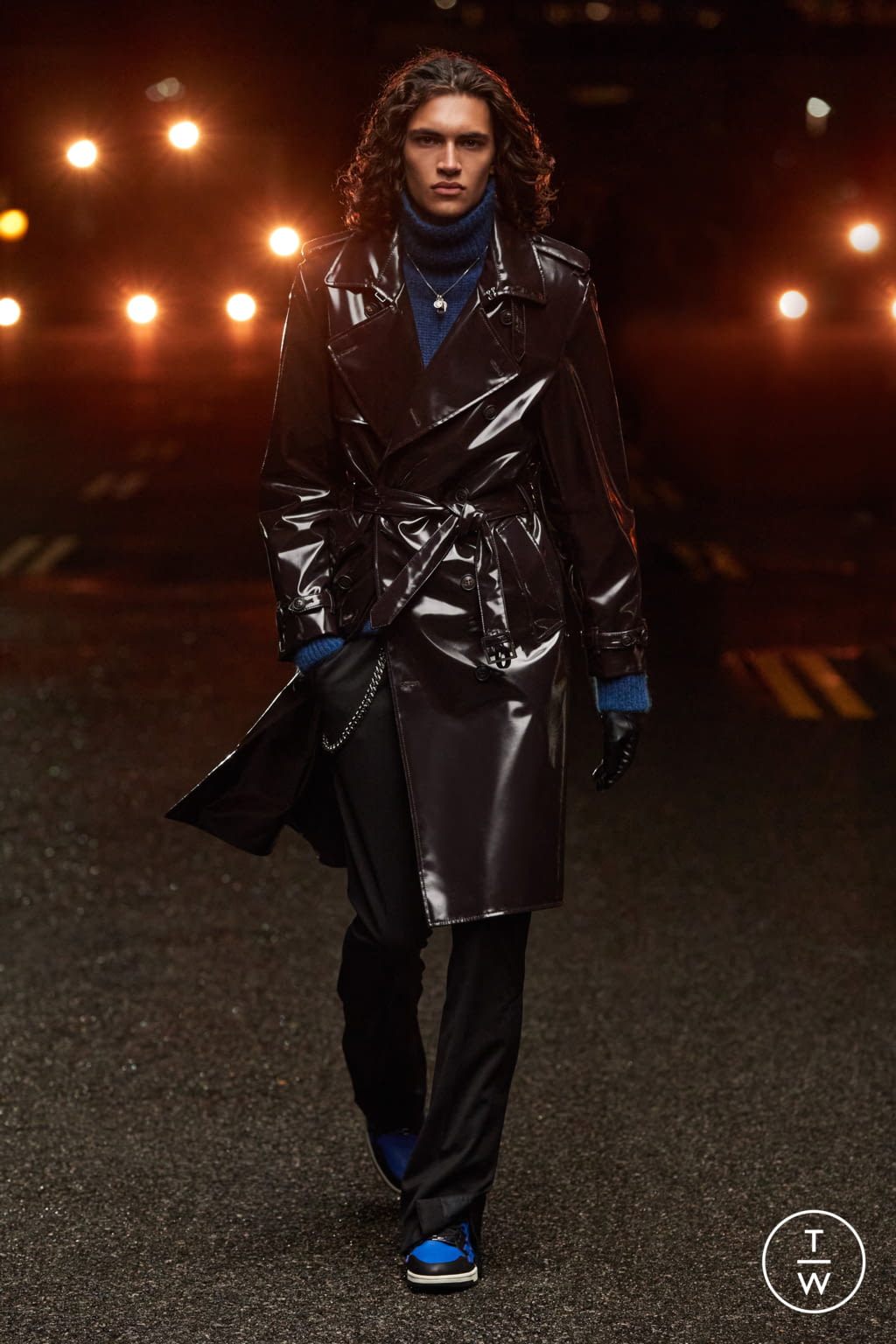 Fashion Week Paris Fall/Winter 2021 look 38 from the Amiri collection menswear
