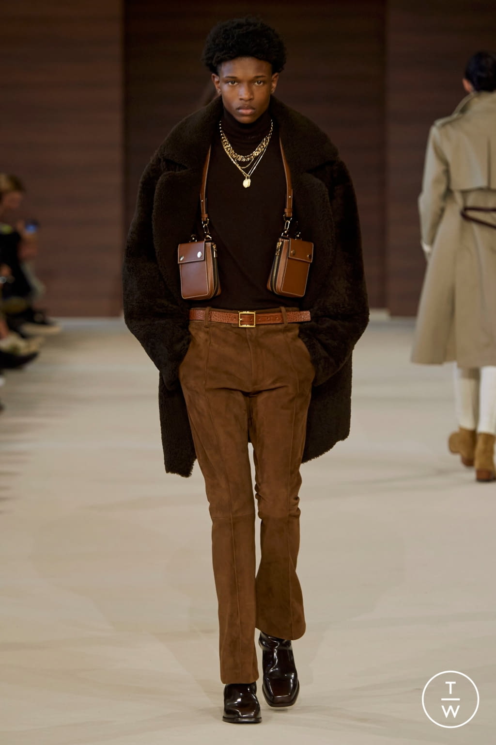 Fashion Week Paris Fall/Winter 2020 look 3 from the Amiri collection 男装