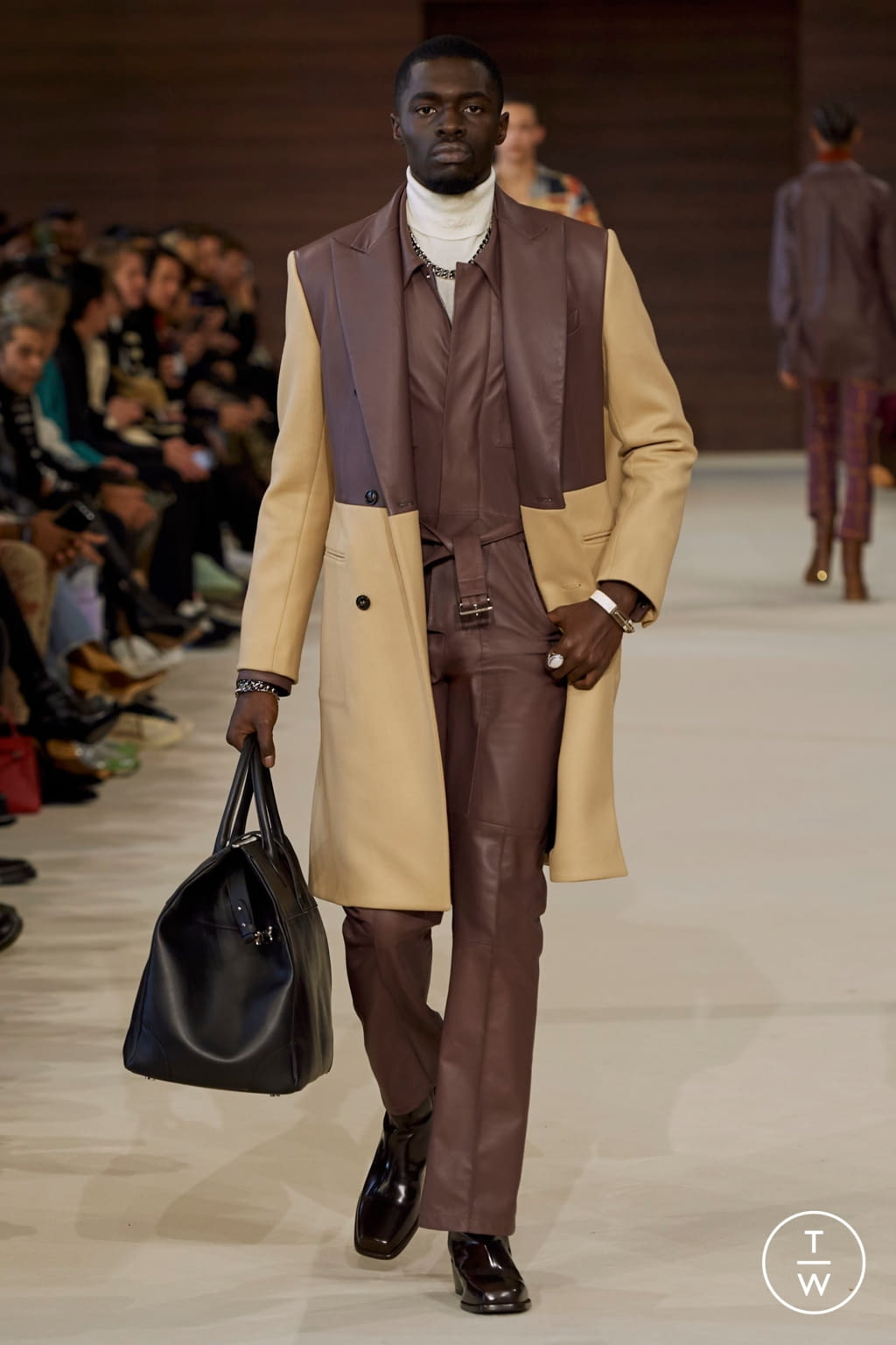 Fashion Week Paris Fall/Winter 2020 look 25 from the Amiri collection menswear