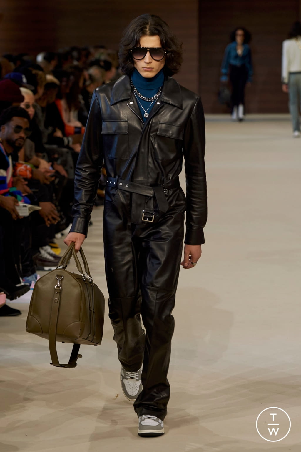 Fashion Week Paris Fall/Winter 2020 look 30 from the Amiri collection 男装