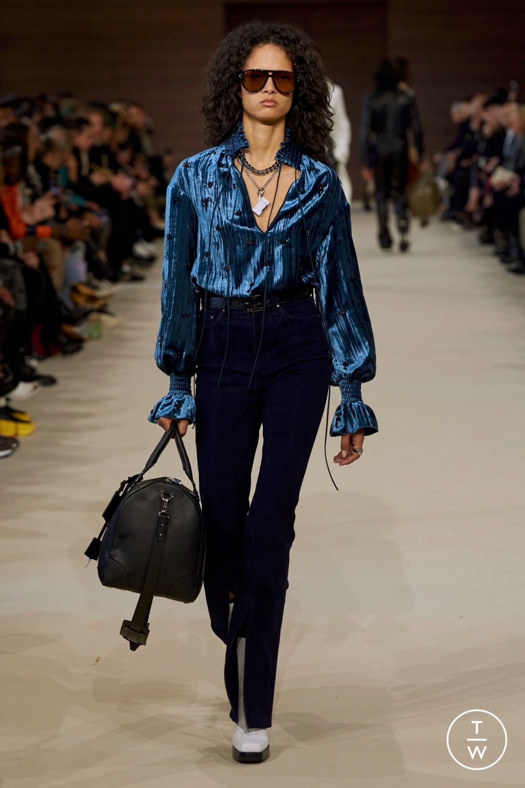Fashion Week Paris Fall/Winter 2020 look 31 from the Amiri collection 男装