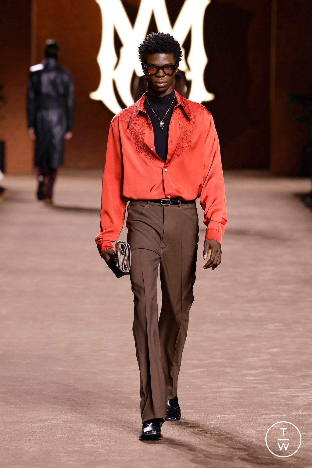 Fashion Week Paris Fall/Winter 2025 look 10 from the Amiri collection menswear