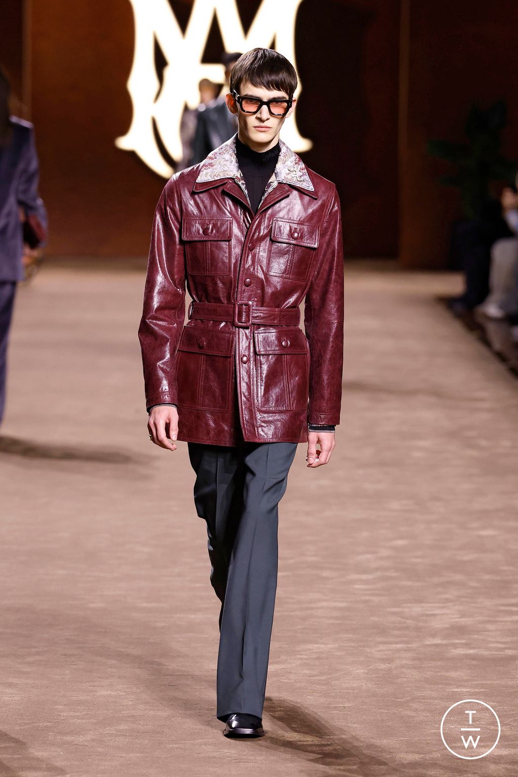Fashion Week Paris Fall/Winter 2025 look 13 from the Amiri collection 男装
