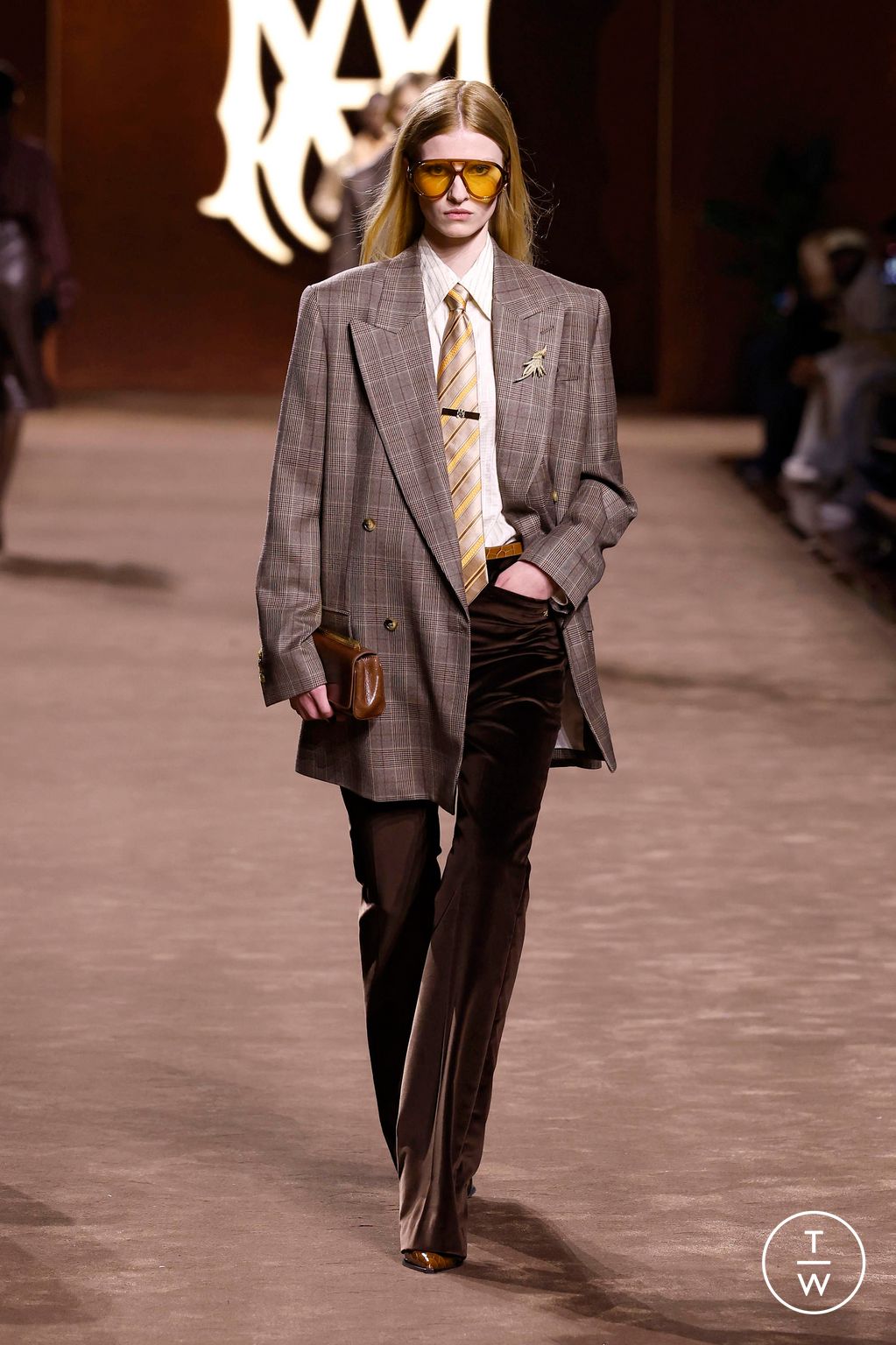 Fashion Week Paris Fall/Winter 2025 look 17 from the Amiri collection menswear