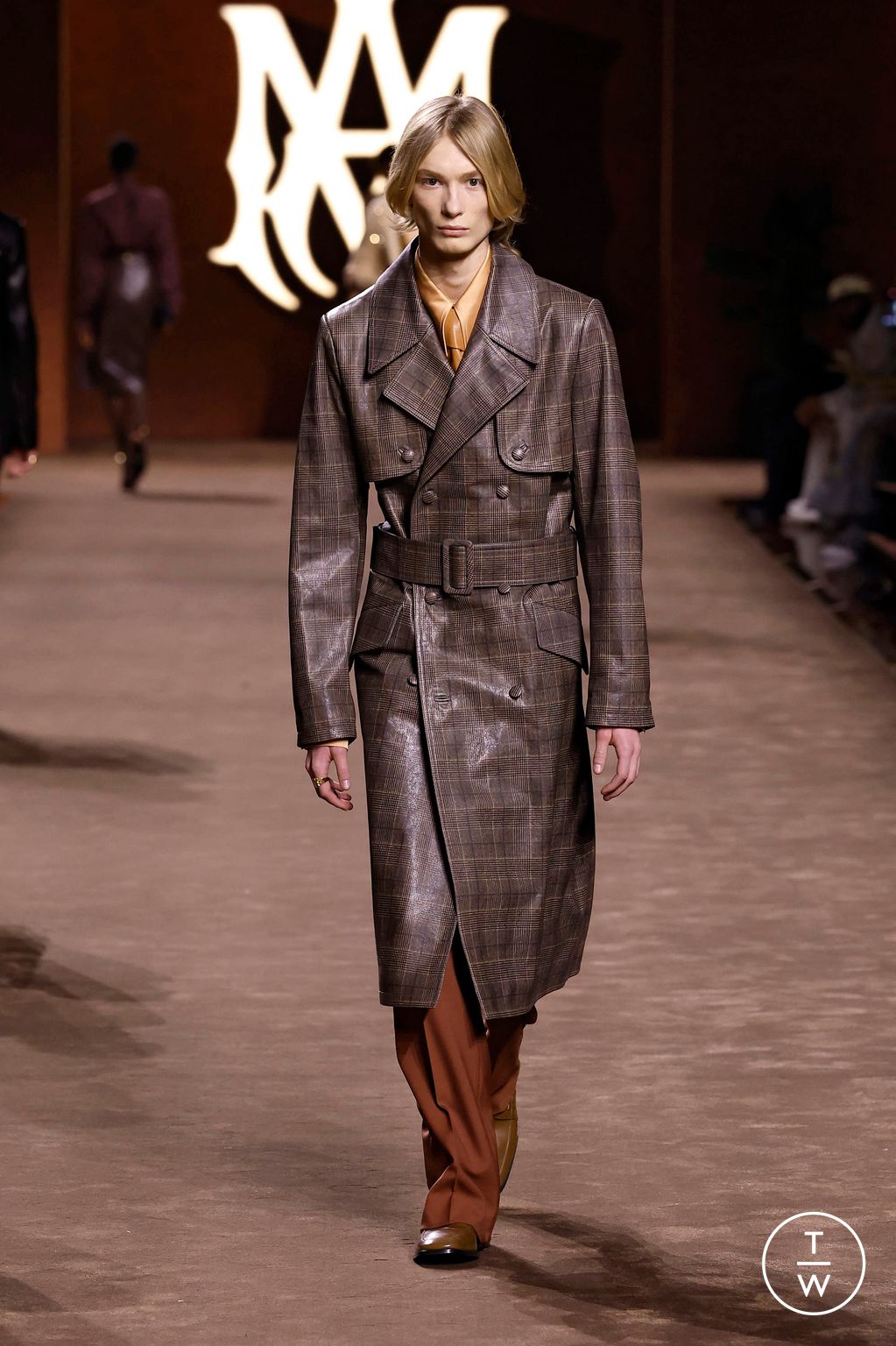 Fashion Week Paris Fall/Winter 2025 look 18 from the Amiri collection 男装