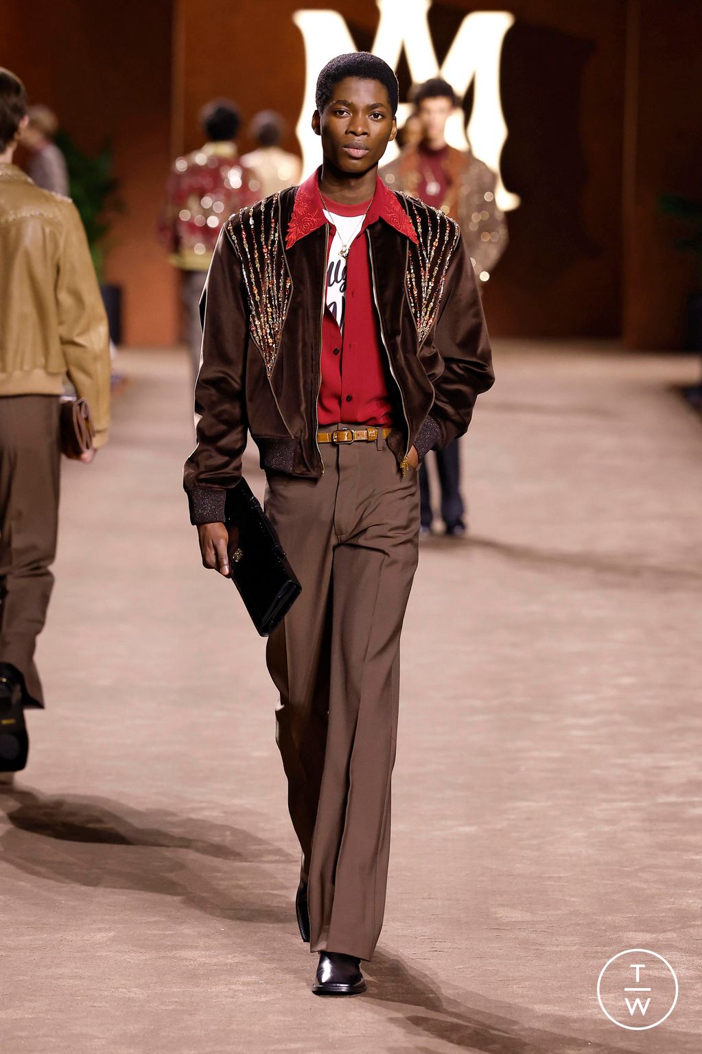 Fashion Week Paris Fall/Winter 2025 look 31 from the Amiri collection menswear
