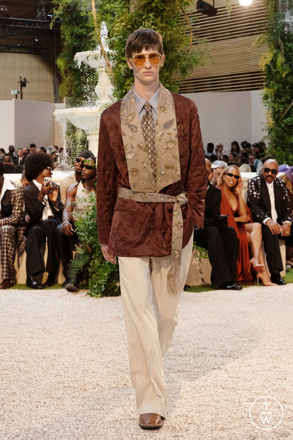 Fashion Week Paris Spring/Summer 2026 look 29 from the Amiri collection menswear