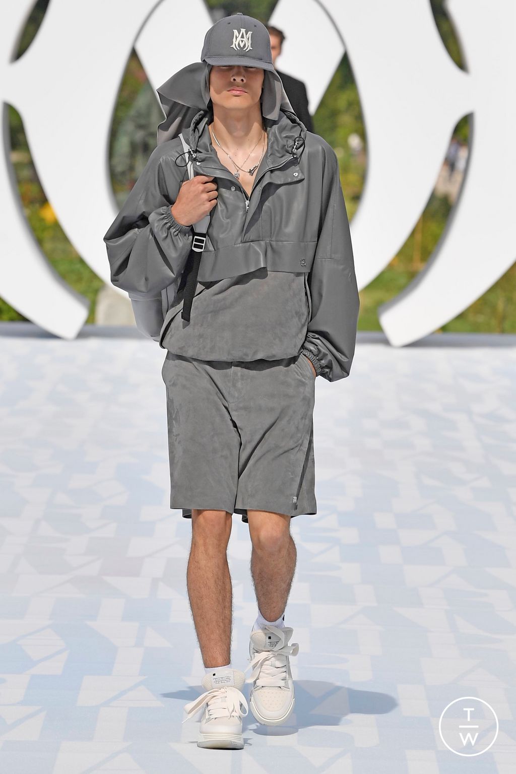 Fashion Week Paris Spring/Summer 2023 look 20 from the Amiri collection menswear