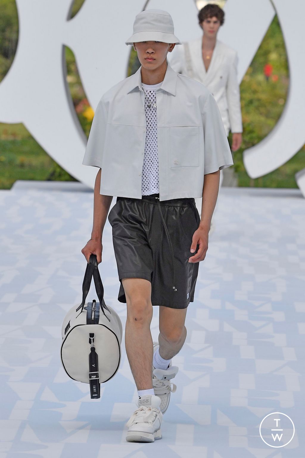 Fashion Week Paris Spring/Summer 2023 look 26 from the Amiri collection menswear