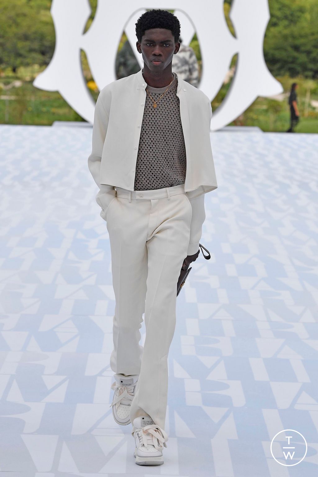 Fashion Week Paris Spring/Summer 2023 look 29 from the Amiri collection menswear