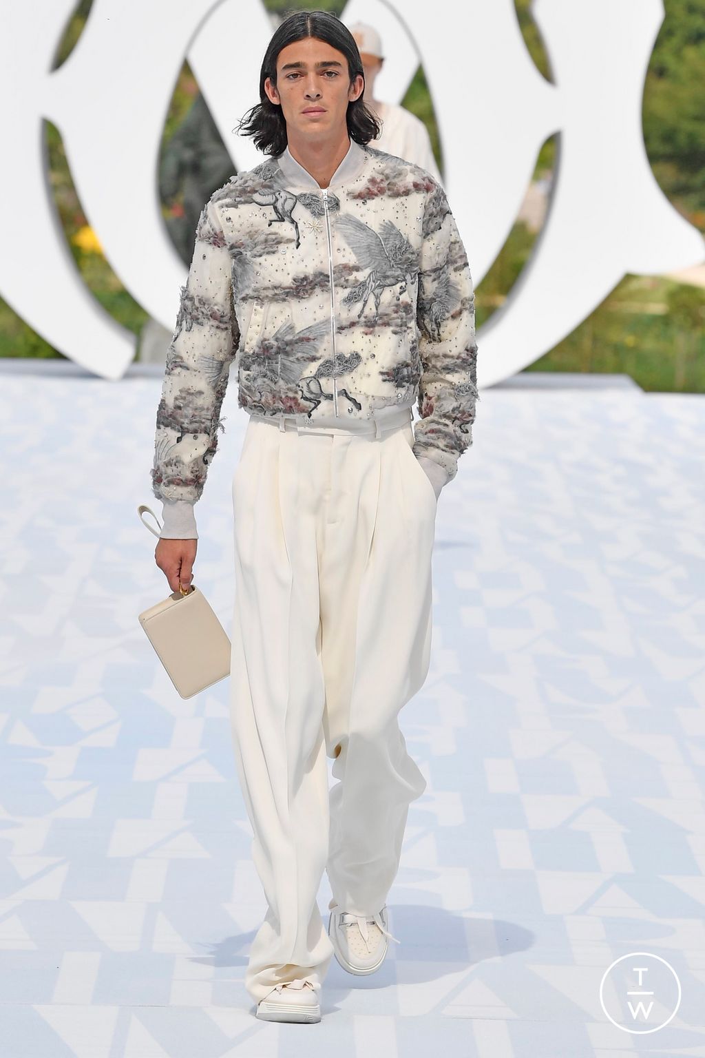 Fashion Week Paris Spring/Summer 2023 look 30 from the Amiri collection menswear