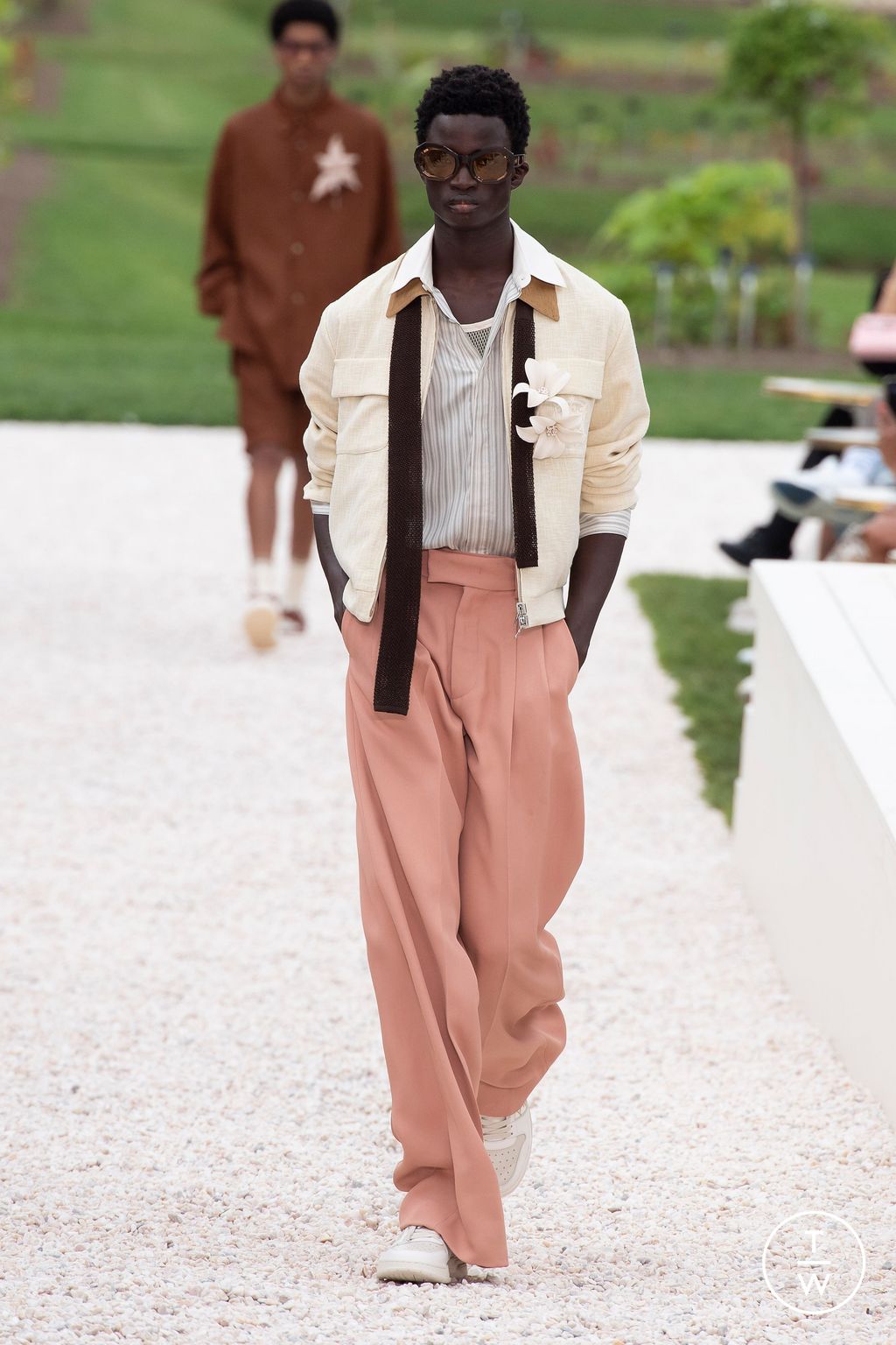 Fashion Week Paris Spring/Summer 2024 look 3 from the Amiri collection menswear