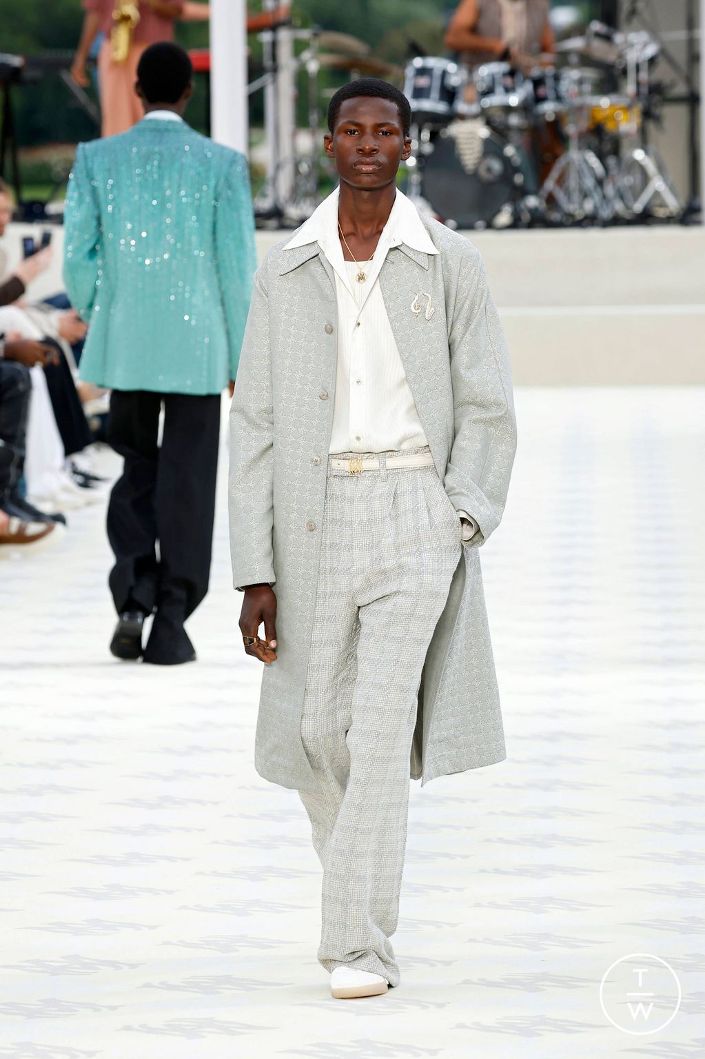 Fashion Week Paris Spring-Summer 2025 look 7 from the Amiri collection menswear