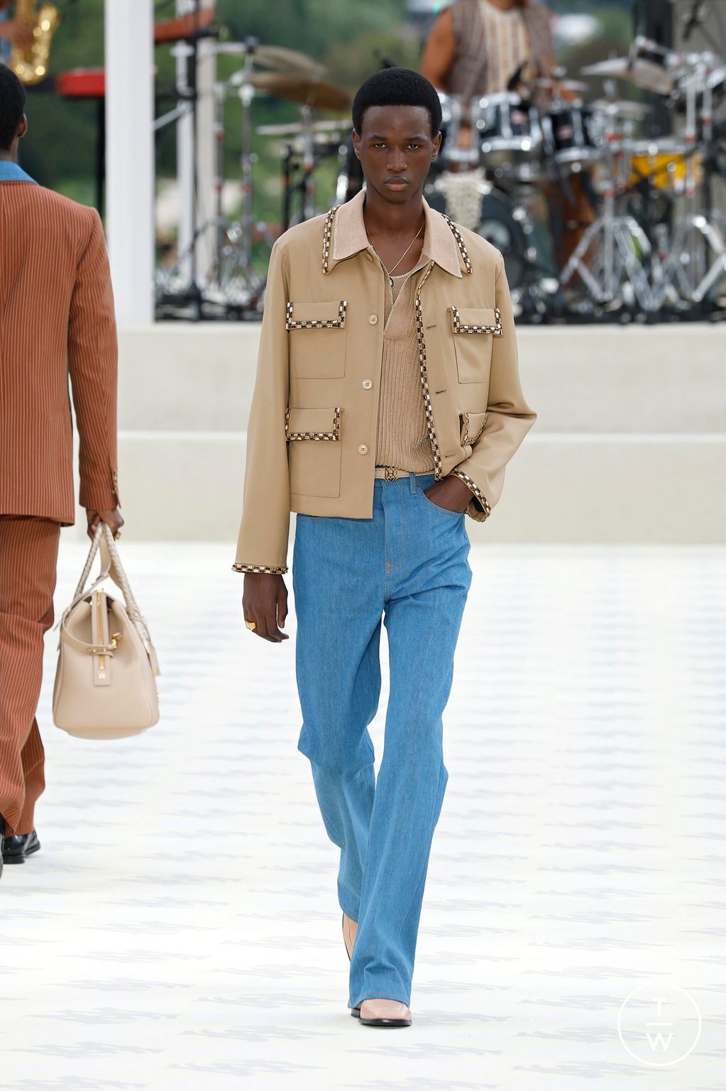 Fashion Week Paris Spring-Summer 2025 look 30 from the Amiri collection menswear