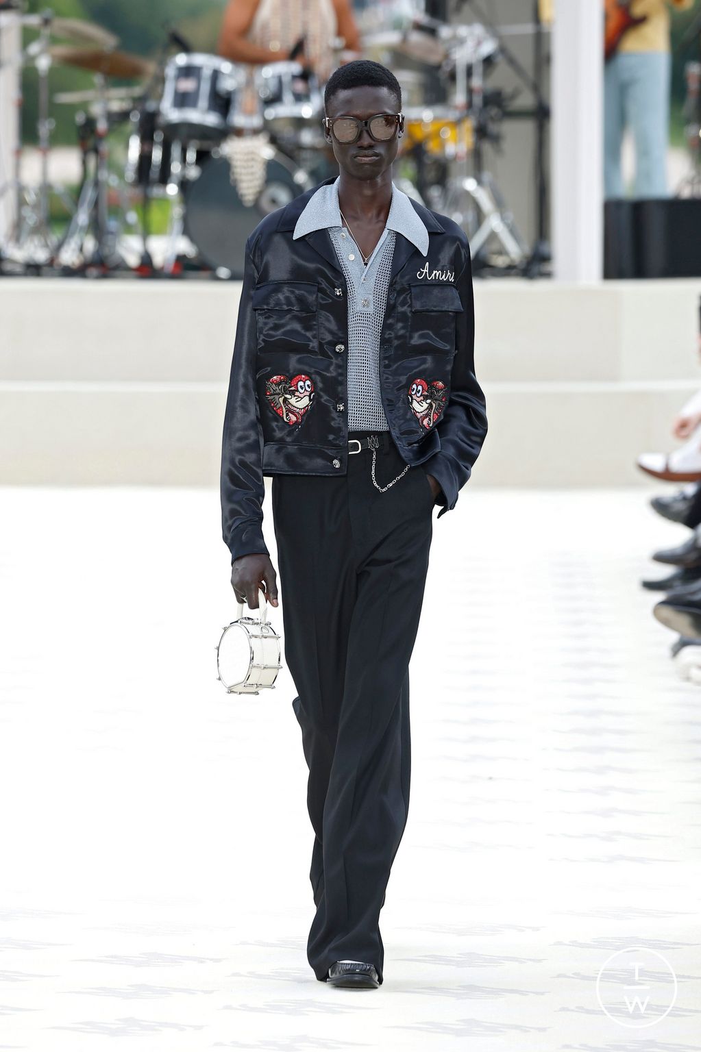 Fashion Week Paris Spring-Summer 2025 look 40 from the Amiri collection menswear