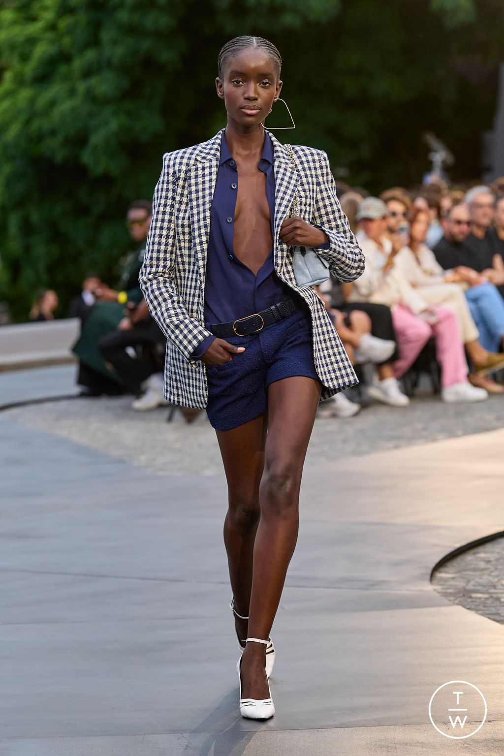 Fashion Week Paris Spring/Summer 2023 look 15 from the Ami collection menswear