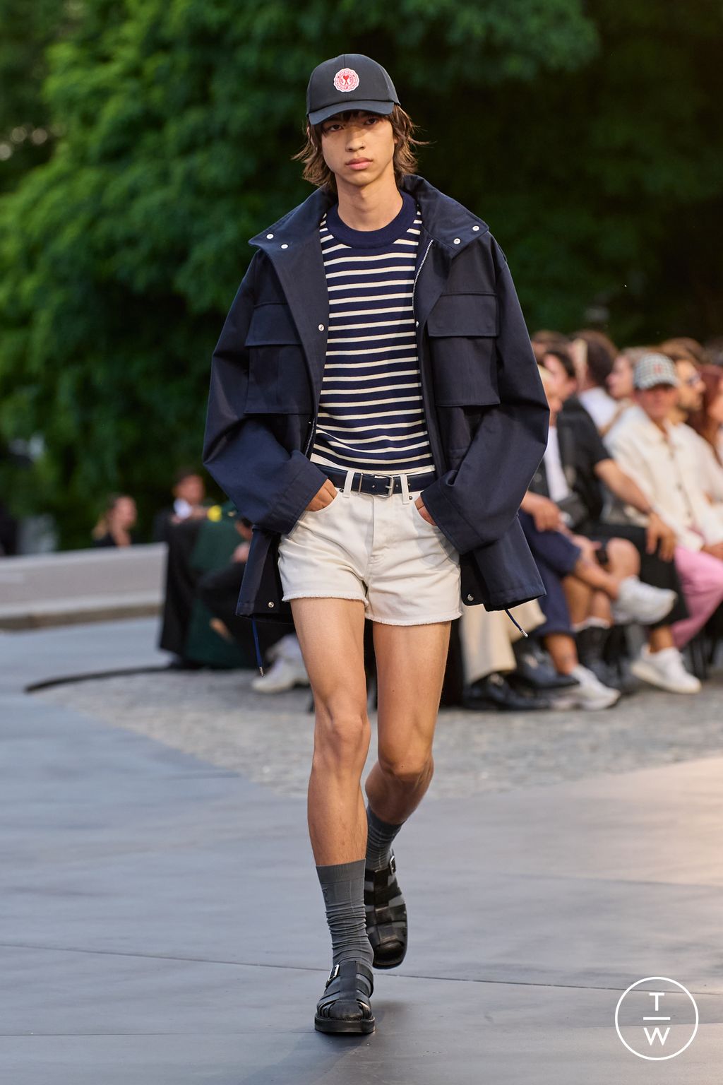 Fashion Week Paris Spring/Summer 2023 look 17 from the Ami collection menswear