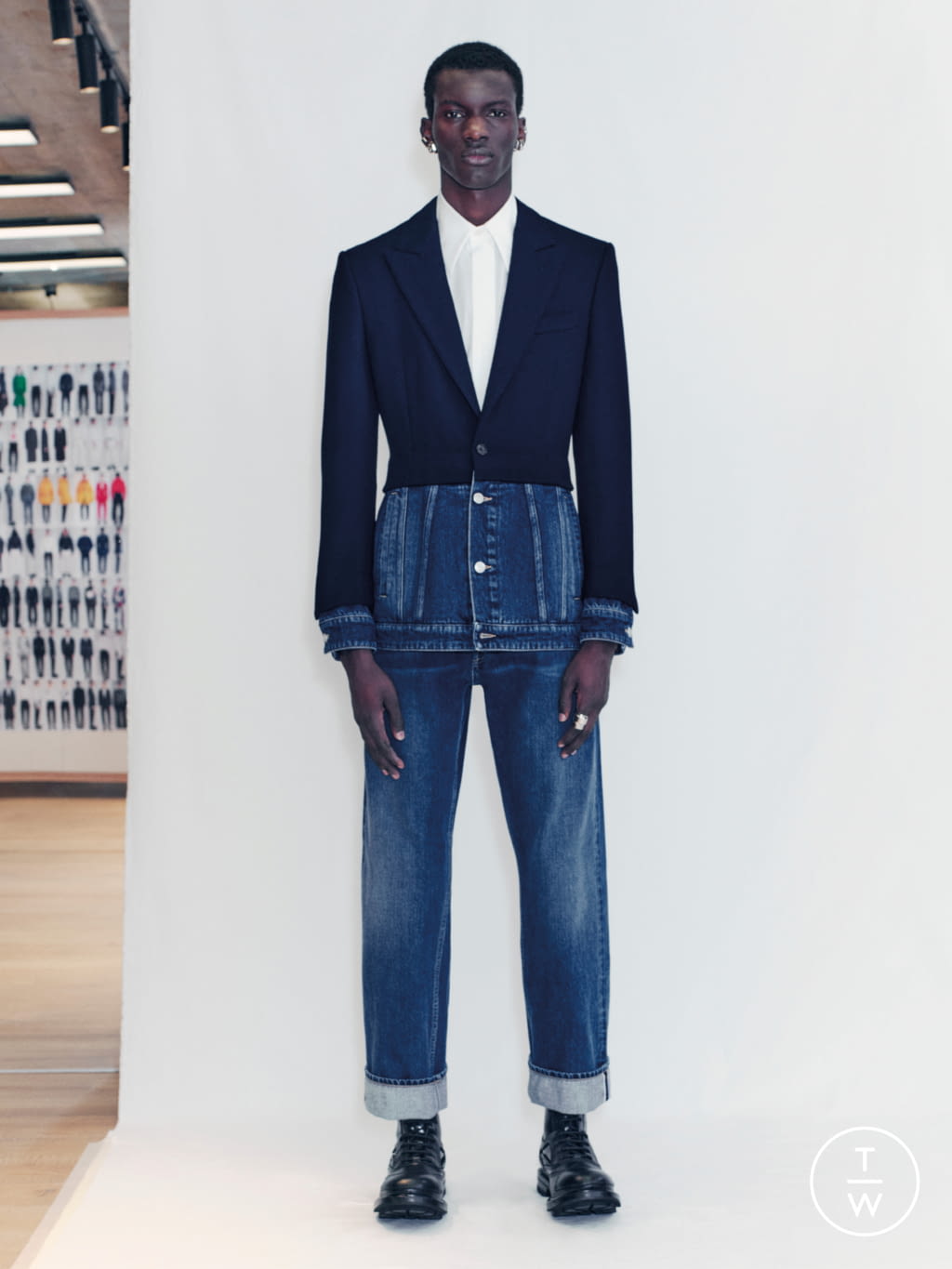 Fashion Week London Fall/Winter 2021 look 4 de la collection Alexander McQueen menswear
