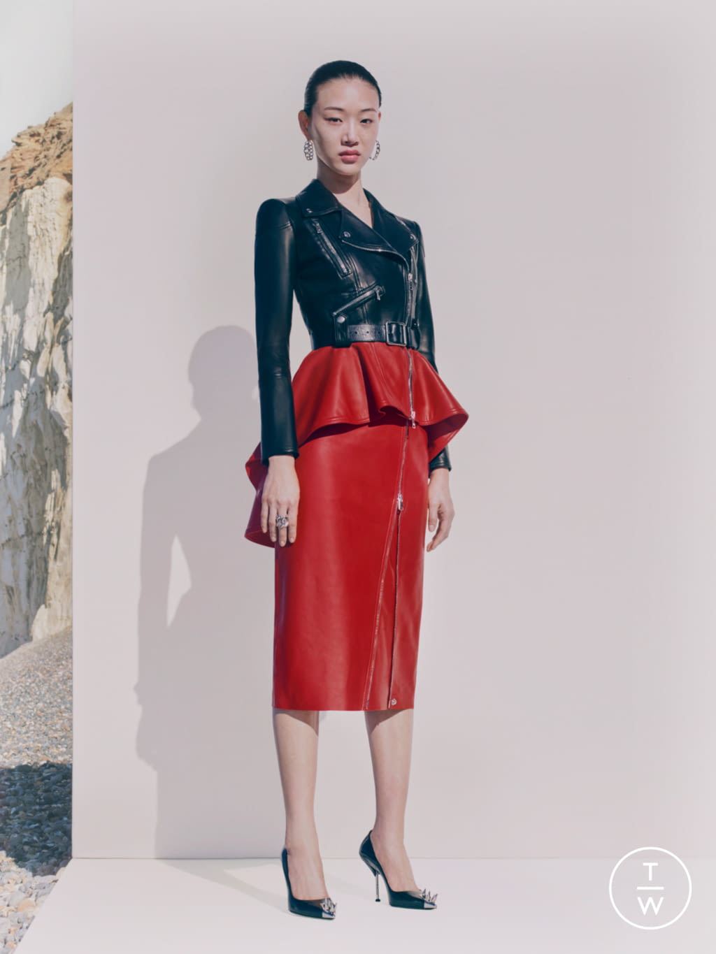 Fashion Week Paris Resort 2021 look 11 de la collection Alexander McQueen womenswear