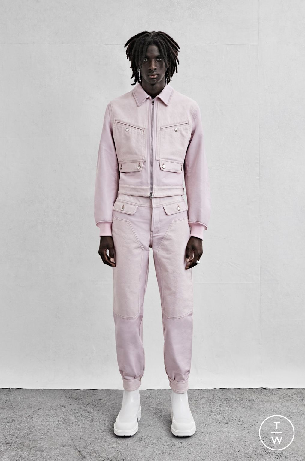 Fashion Week London Spring/Summer 2023 look 20 de la collection Alexander McQueen menswear