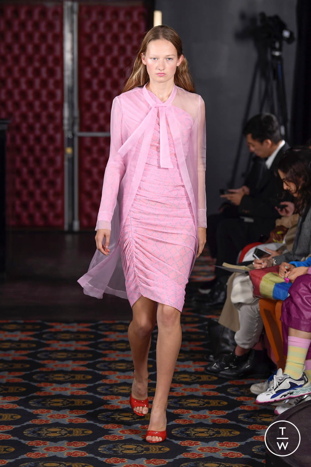 Fashion Week Paris Spring/Summer 2019 look 20 from the Jourden collection 女装