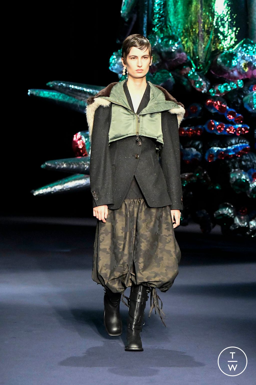 Fashion Week Milan Fall/Winter 2024 look 2 de la collection Andersson Bell menswear