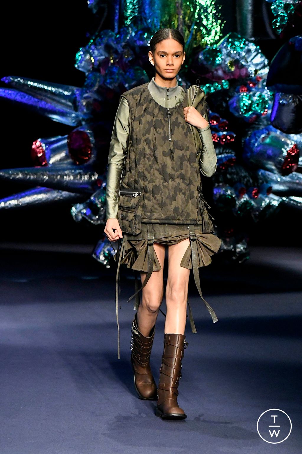 Fashion Week Milan Fall/Winter 2024 look 8 de la collection Andersson Bell menswear