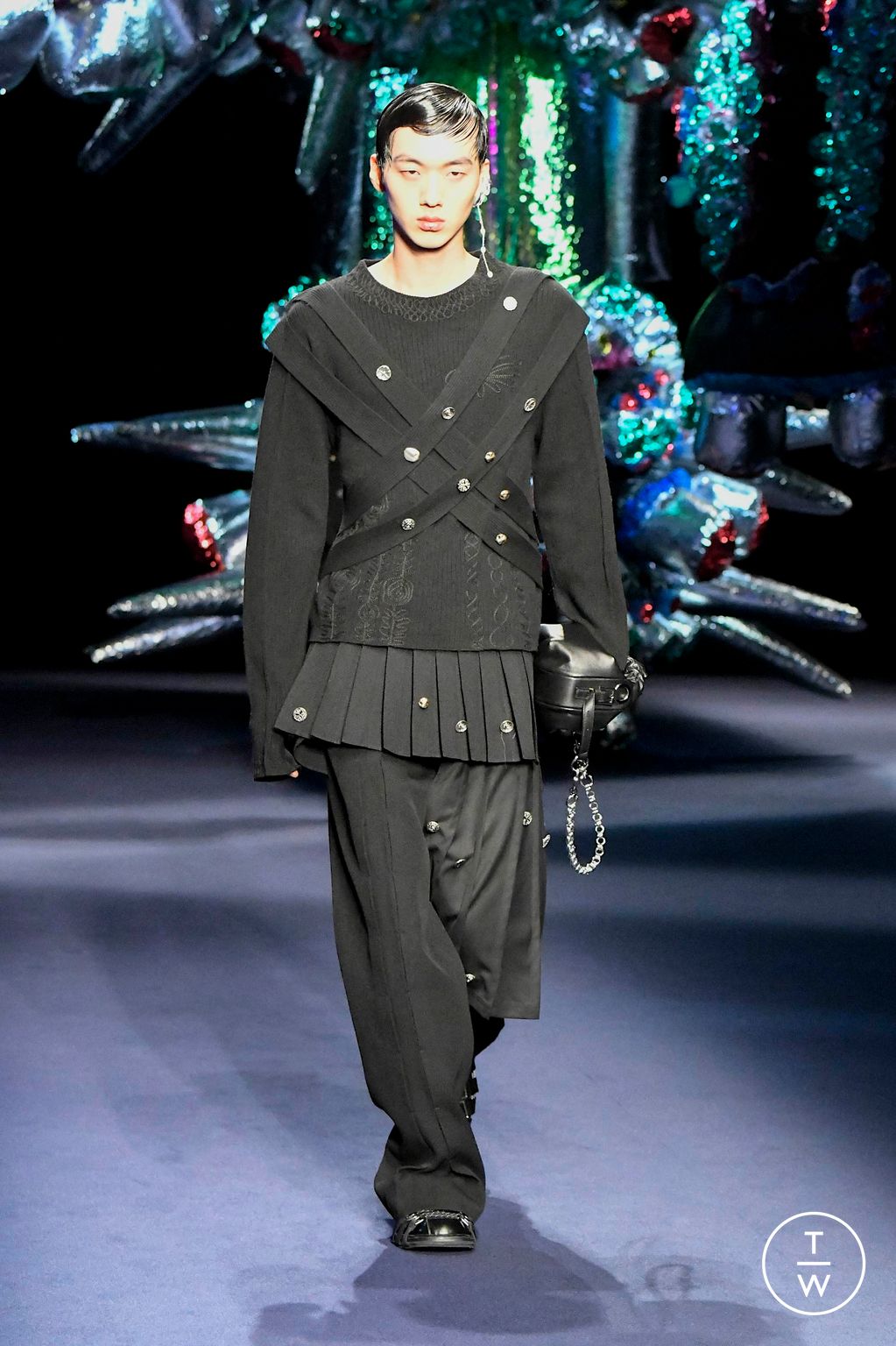 Fashion Week Milan Fall/Winter 2024 look 16 de la collection Andersson Bell menswear