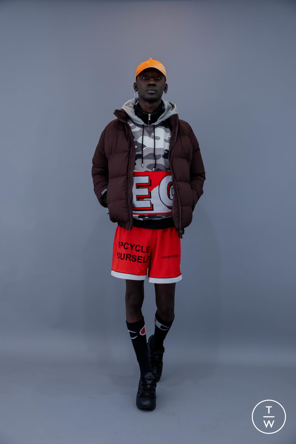 Fashion Week Paris Fall/Winter 2021 look 12 from the Andrea Crews collection menswear