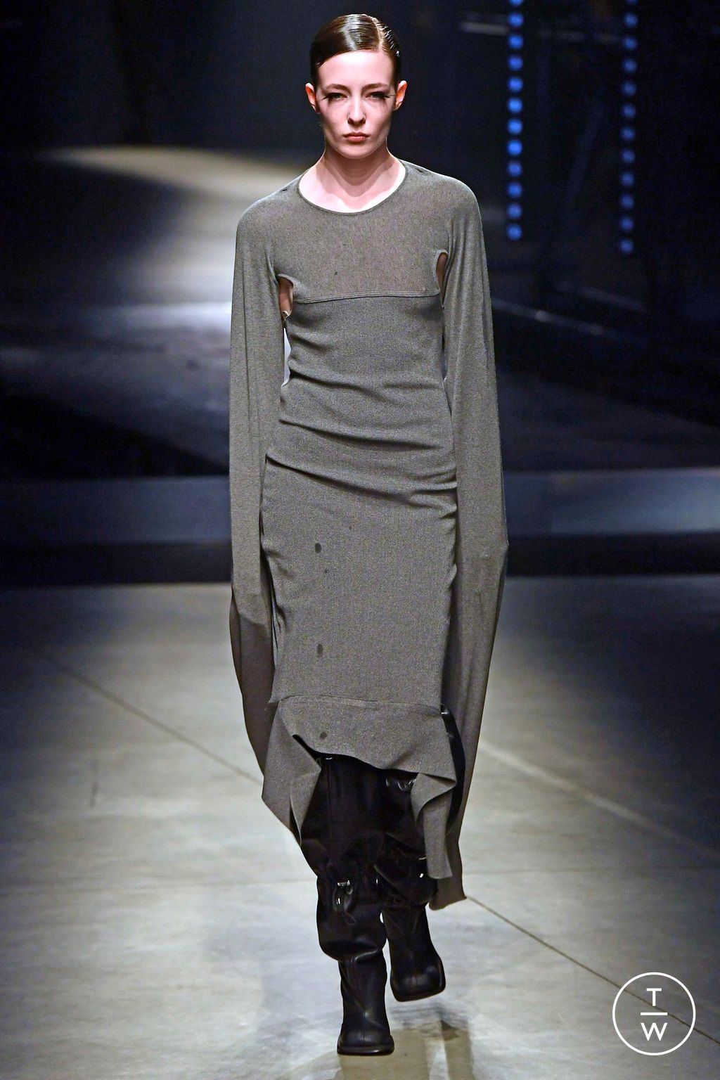 Fashion Week Milan Fall/Winter 2023 look 2 de la collection Andreadamo womenswear