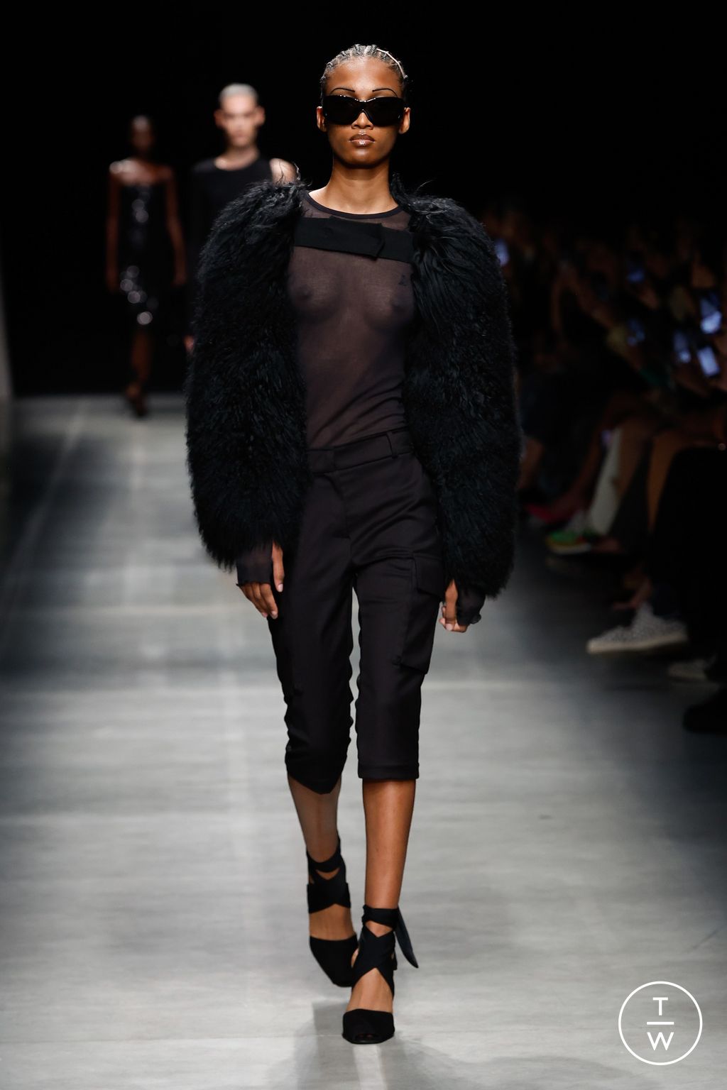 Fashion Week Milan Spring/Summer 2024 look 32 from the Andreadamo collection 女装