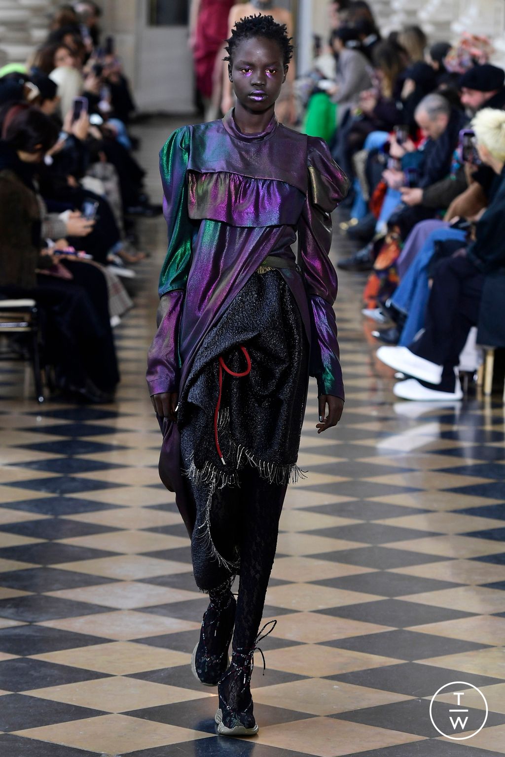 Fashion Week Paris Fall/Winter 2023 look 61 from the Andreas Kronthaler for Vivienne Westwood collection womenswear