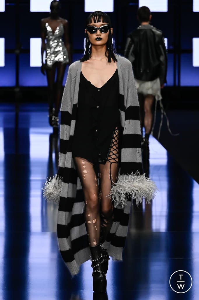 Fashion Week Milan Fall/Winter 2022 look 8 from the Aniye Records collection 女装