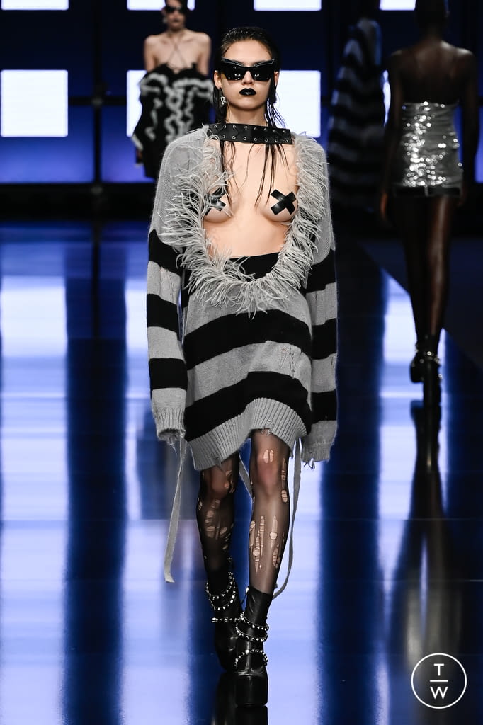 Fashion Week Milan Fall/Winter 2022 look 11 from the Aniye Records collection womenswear