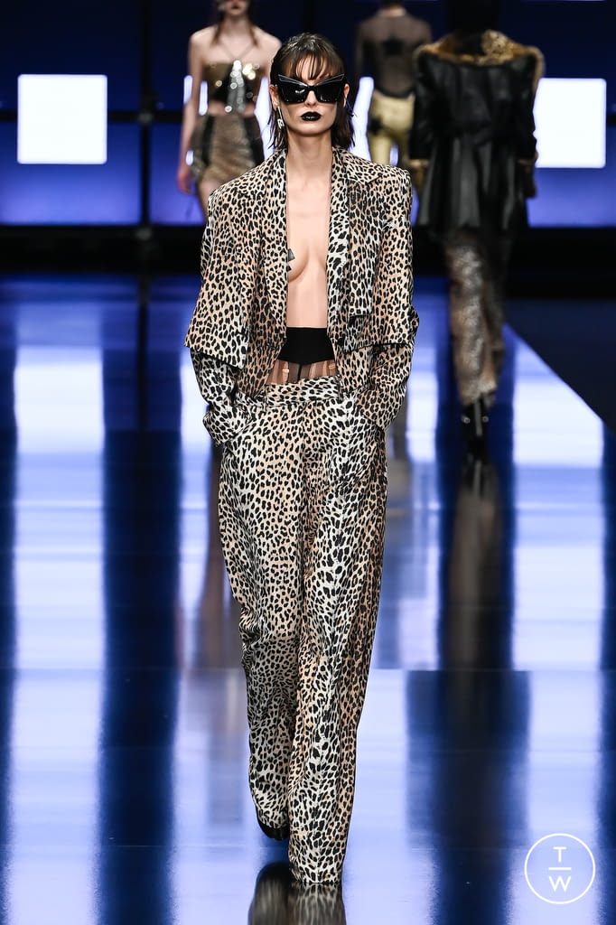 Fashion Week Milan Fall/Winter 2022 look 20 from the Aniye Records collection 女装