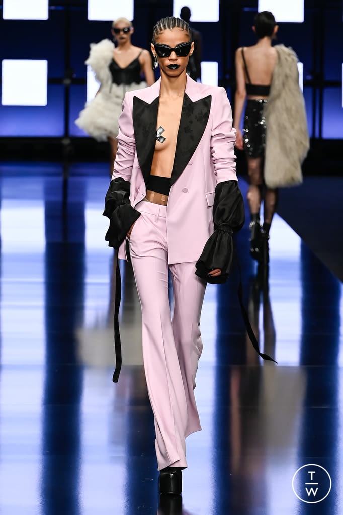 Fashion Week Milan Fall/Winter 2022 look 37 from the Aniye Records collection womenswear