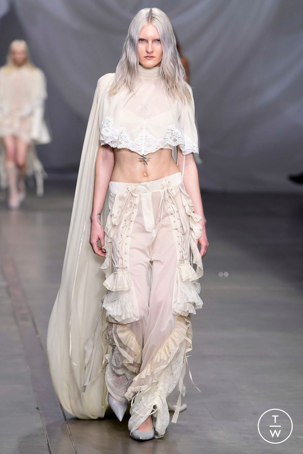 Fashion Week Milan Fall/Winter 2023 look 4 de la collection Aniye Records womenswear