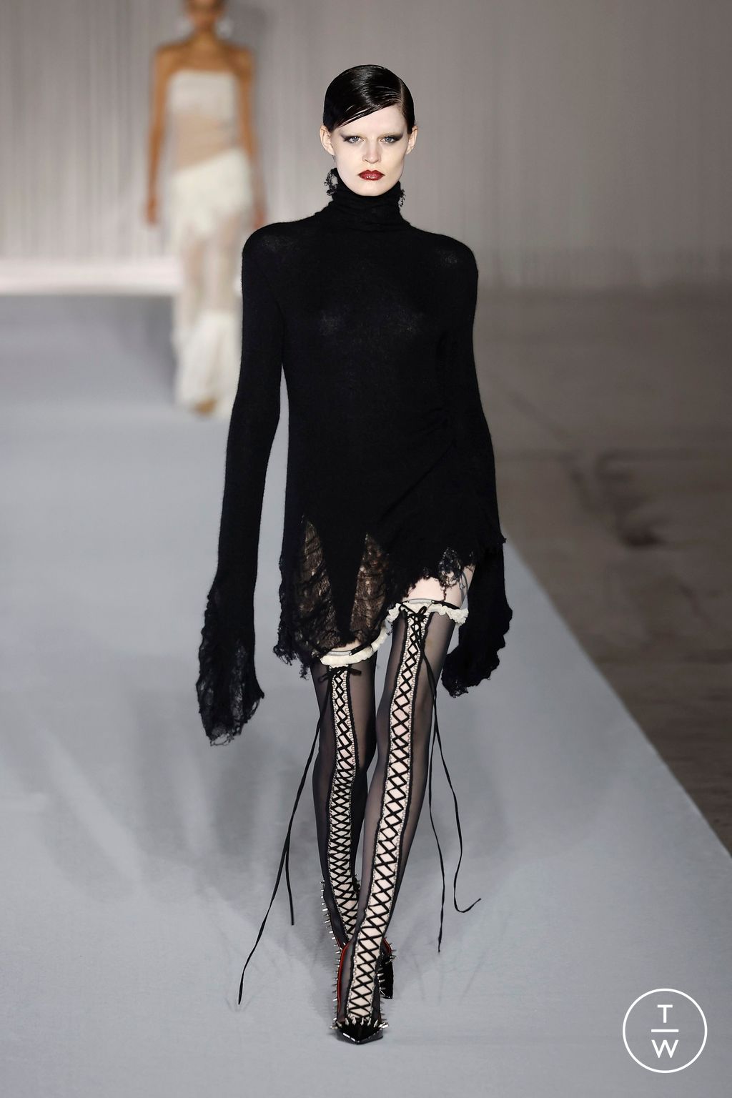 Fashion Week Milan Fall/Winter 2024 look 1 from the Aniye Records collection womenswear