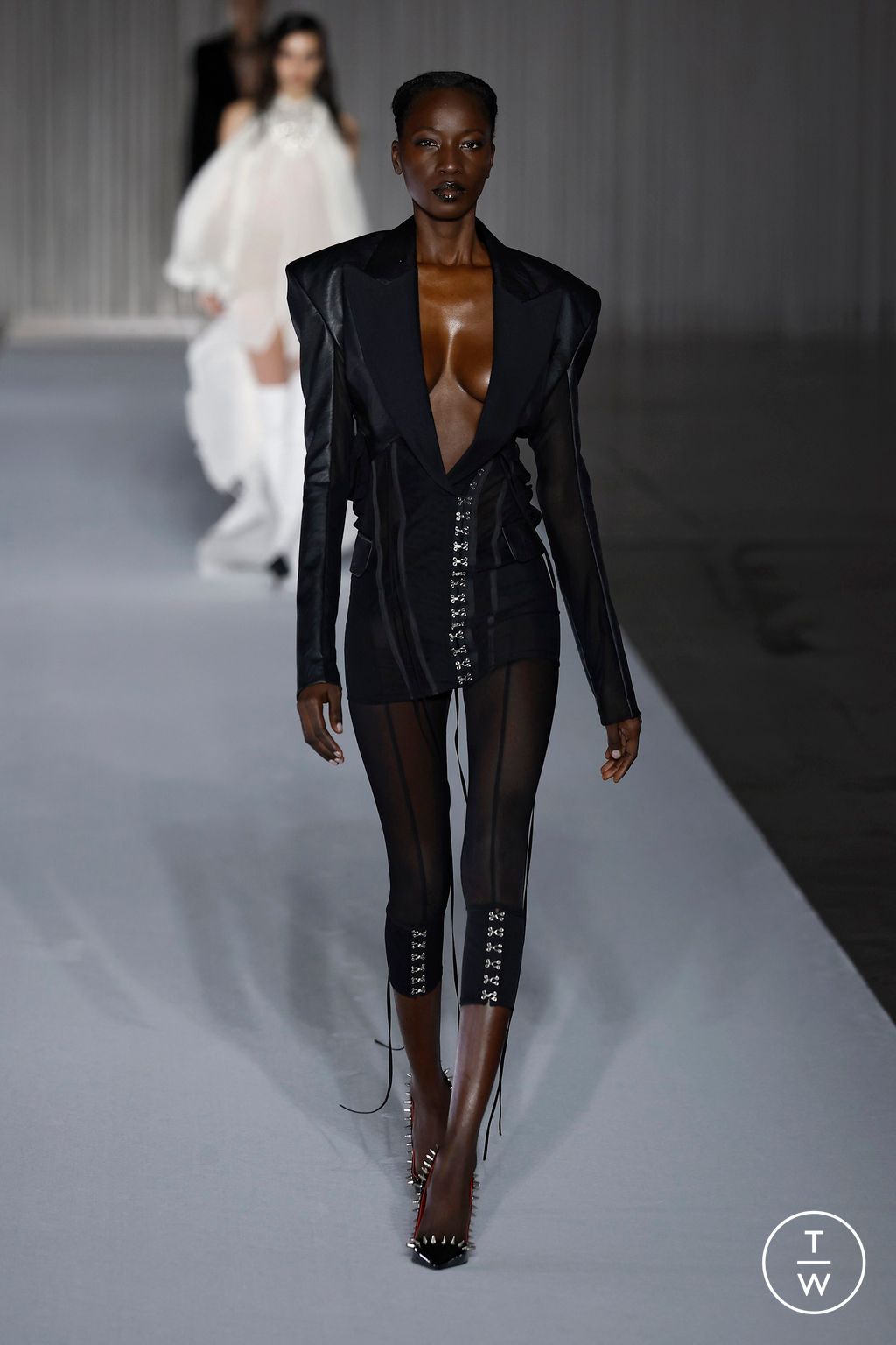Fashion Week Milan Fall/Winter 2024 look 3 from the Aniye Records collection 女装