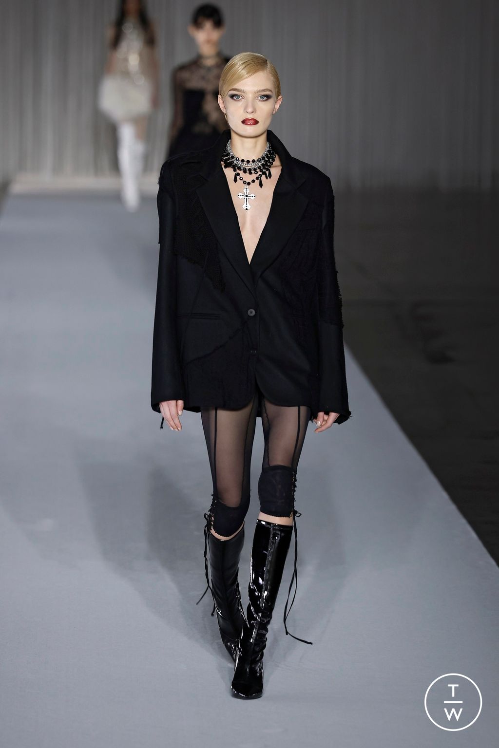 Fashion Week Milan Fall/Winter 2024 look 5 from the Aniye Records collection 女装