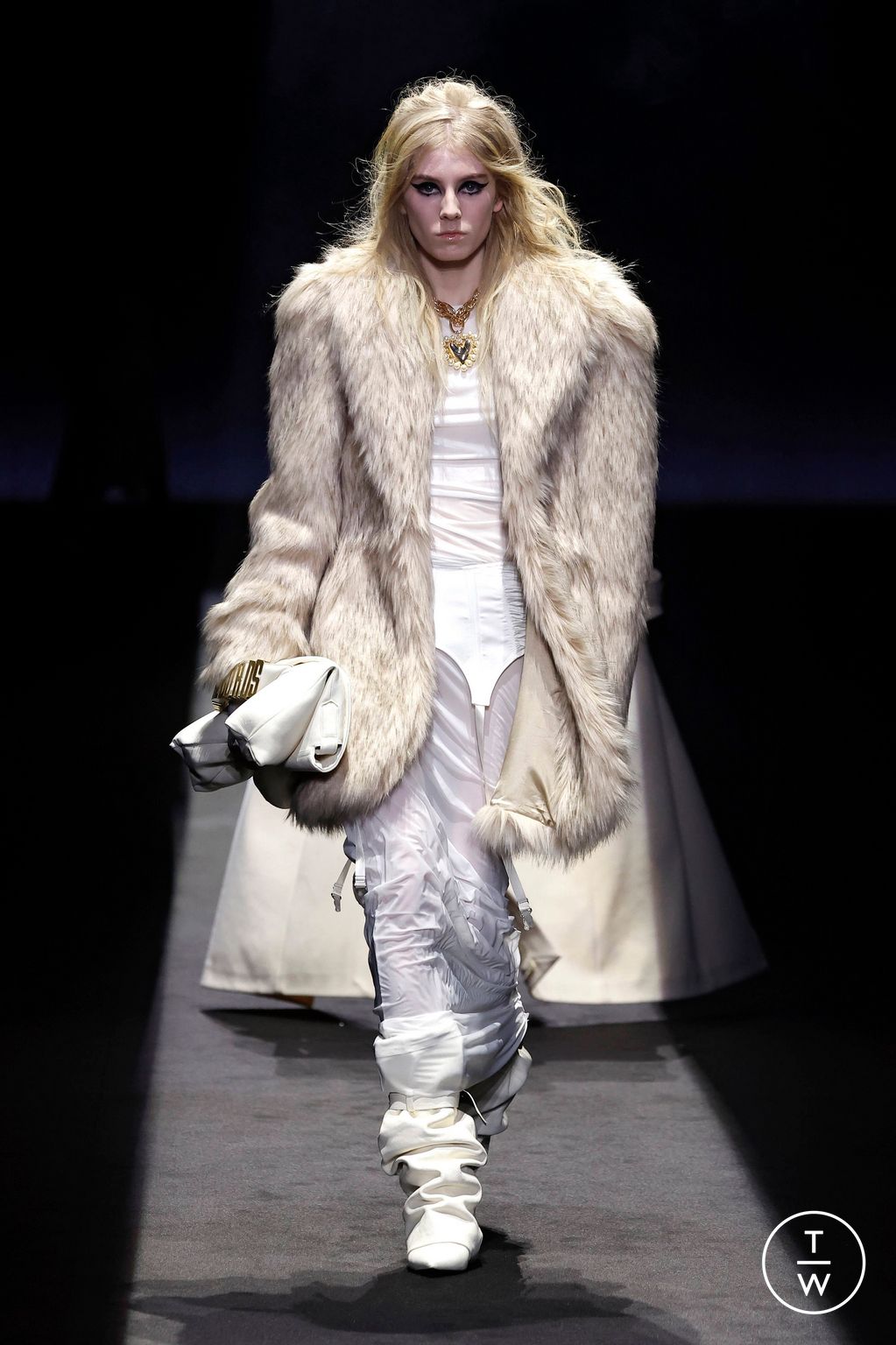 Fashion Week Milan Fall/Winter 2025 look 5 from the Aniye Records collection womenswear