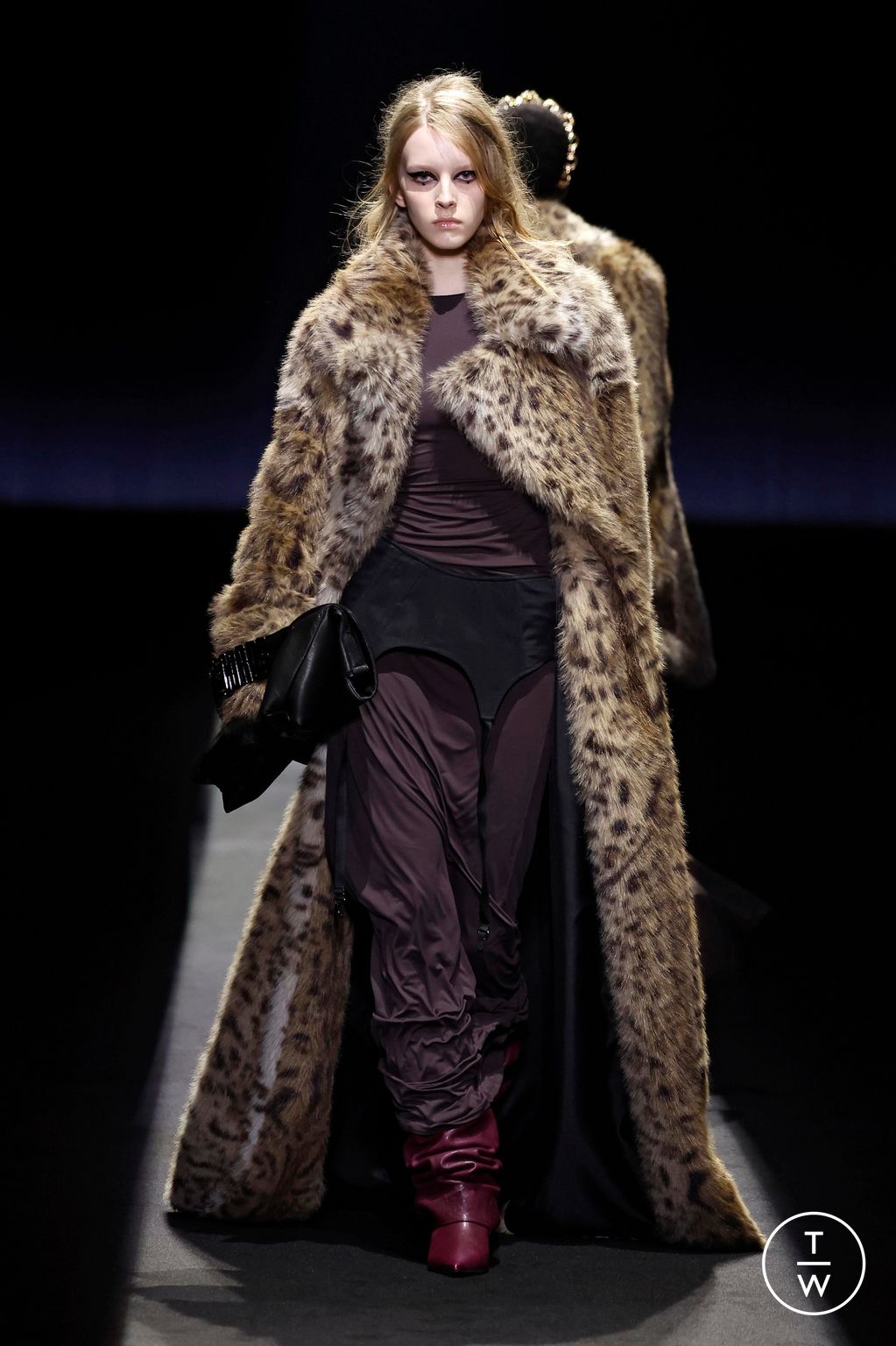 Fashion Week Milan Fall/Winter 2025 look 20 from the Aniye Records collection womenswear