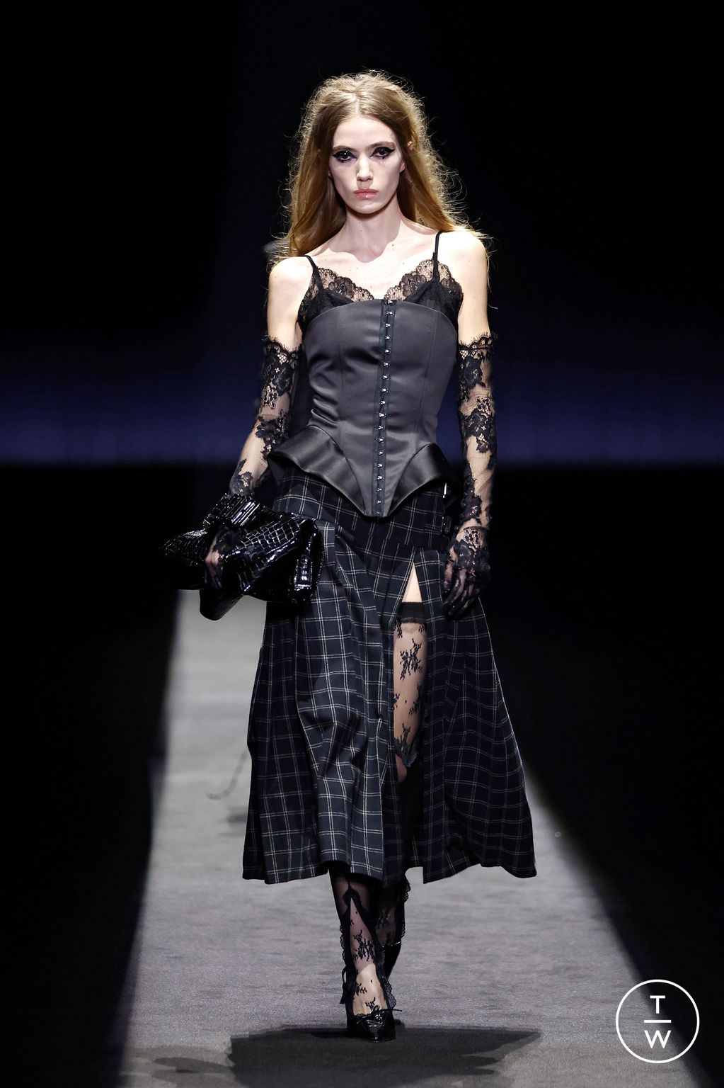 Fashion Week Milan Fall/Winter 2025 look 22 from the Aniye Records collection womenswear