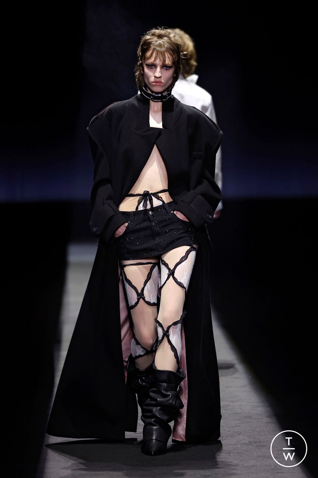 Fashion Week Milan Fall/Winter 2025 look 26 de la collection Aniye Records womenswear