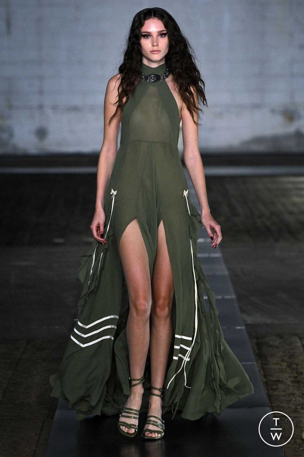 Fashion Week Milan Spring/Summer 2024 look 5 from the Aniye Records collection 女装