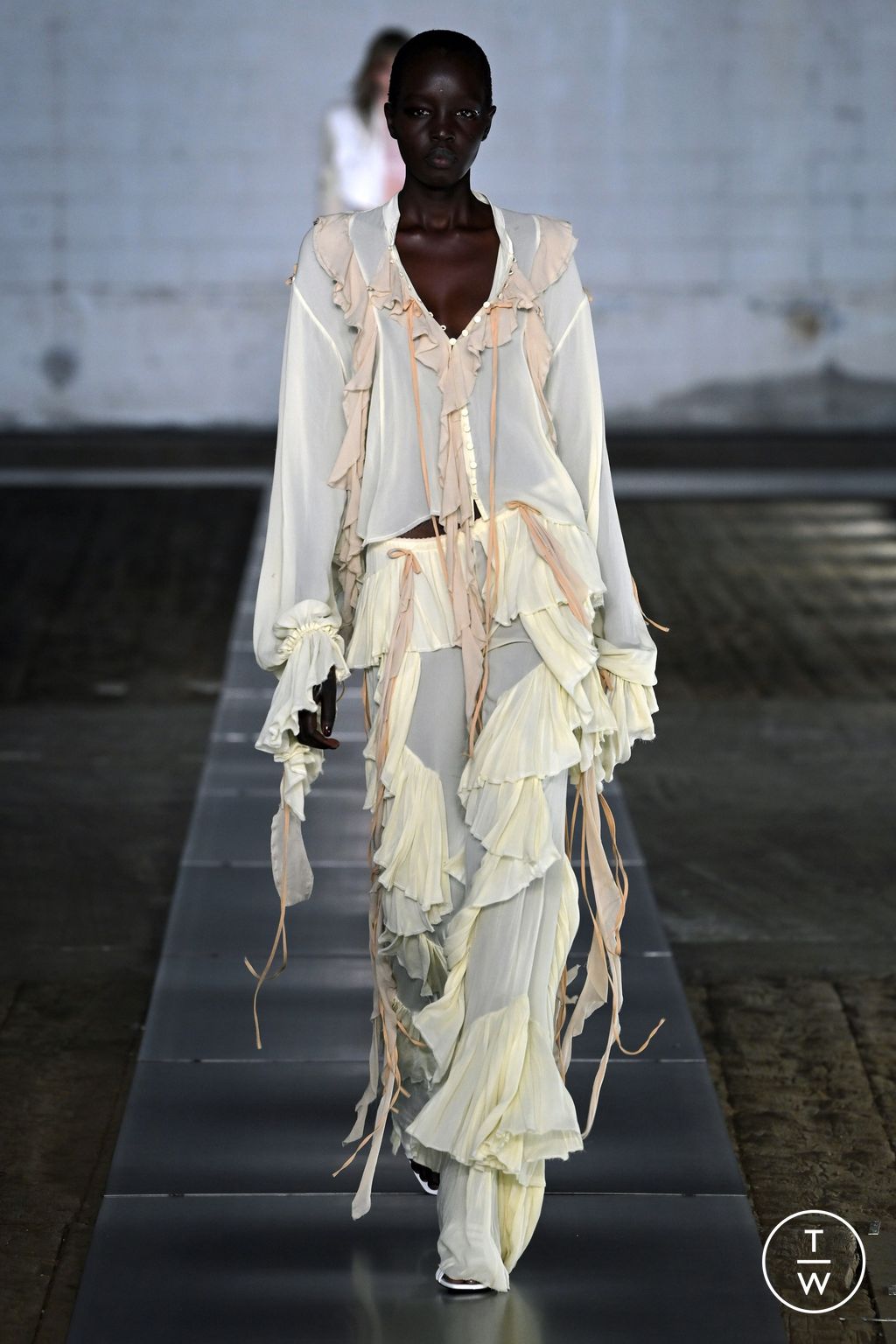 Fashion Week Milan Spring/Summer 2024 look 12 from the Aniye Records collection womenswear