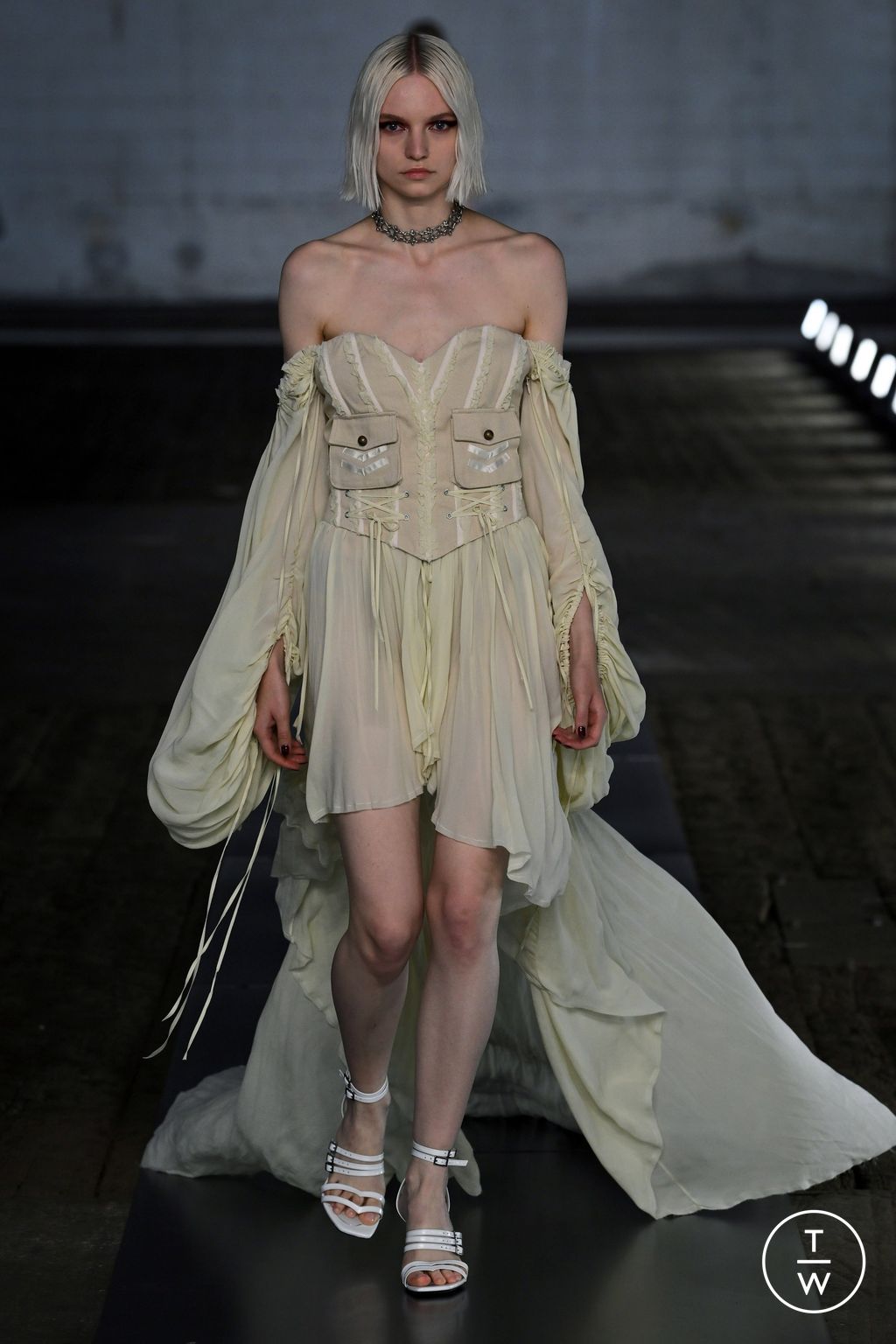 Fashion Week Milan Spring/Summer 2024 look 14 from the Aniye Records collection womenswear