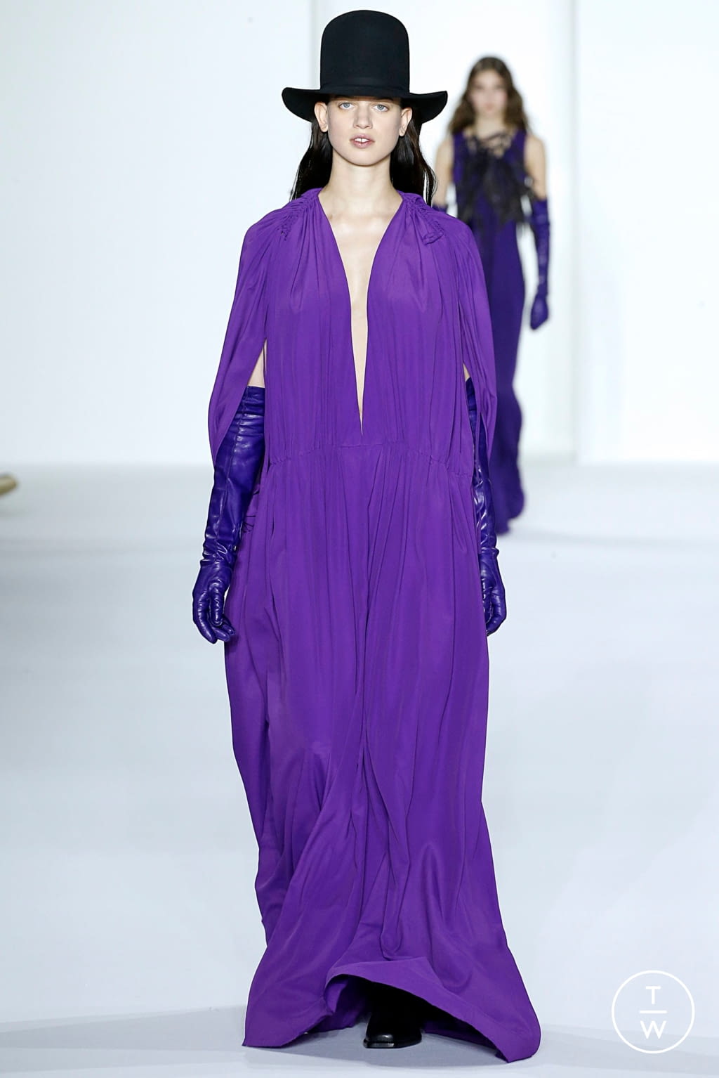 Fashion Week Paris Fall/Winter 2019 look 23 de la collection Ann Demeulemeester womenswear