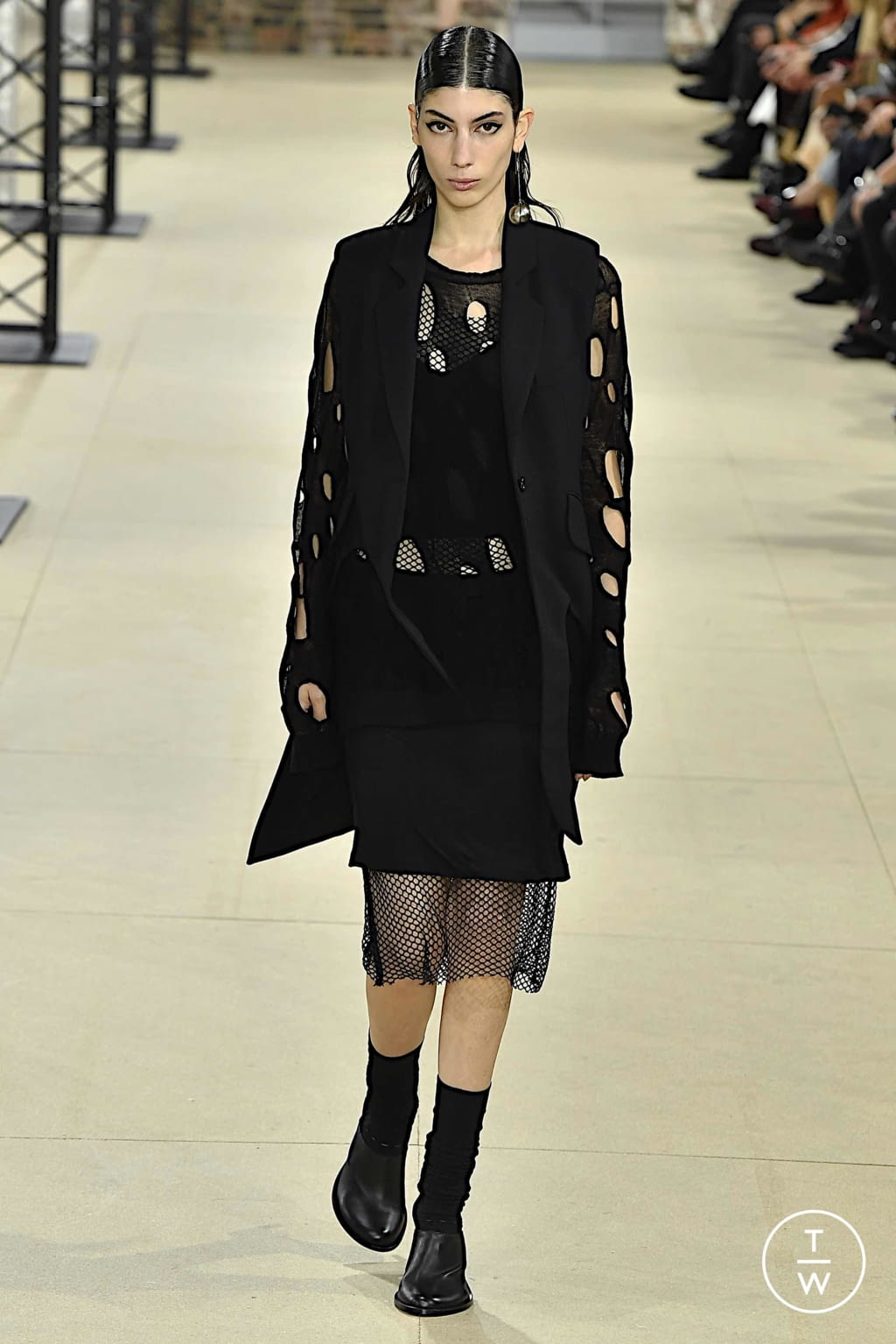 Fashion Week Paris Spring/Summer 2020 look 32 from the Ann Demeulemeester collection womenswear