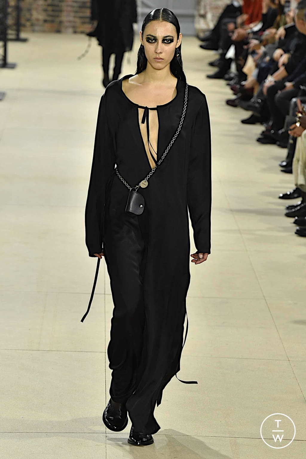 Fashion Week Paris Spring/Summer 2020 look 35 from the Ann Demeulemeester collection womenswear
